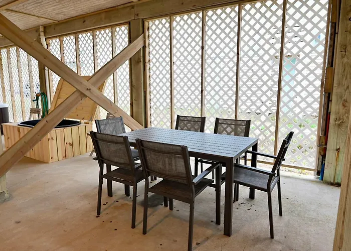 Holiday home Short Walk To - Hot Tub Cold Plunge Pool & Free Activities Gulf Shores